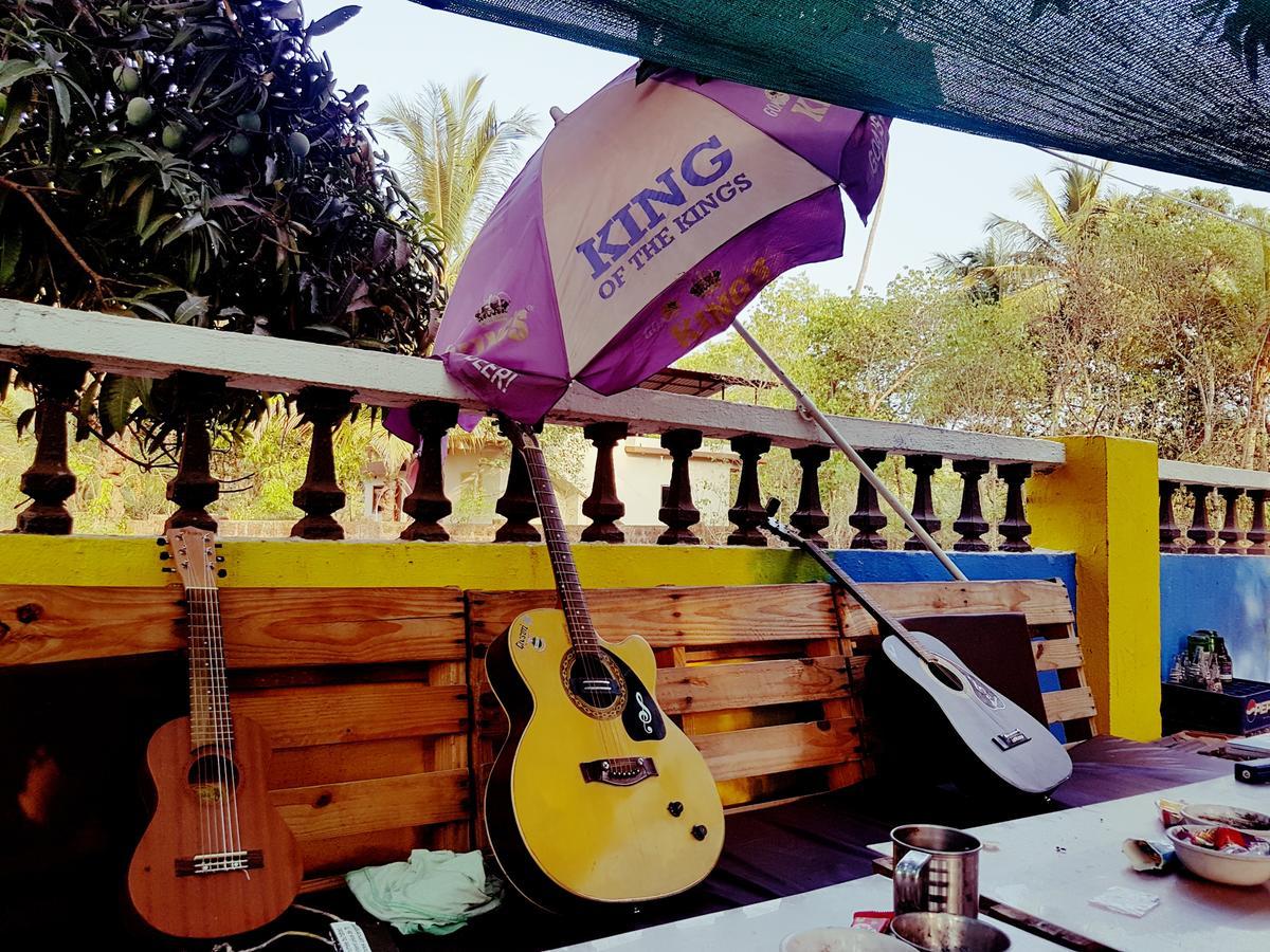 Happy Panda Hostel Arambol Goa Extérieur photo